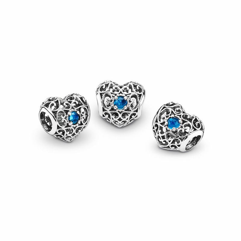 Pandora December Signature Heart Charm Silver Egypt KZ9317284